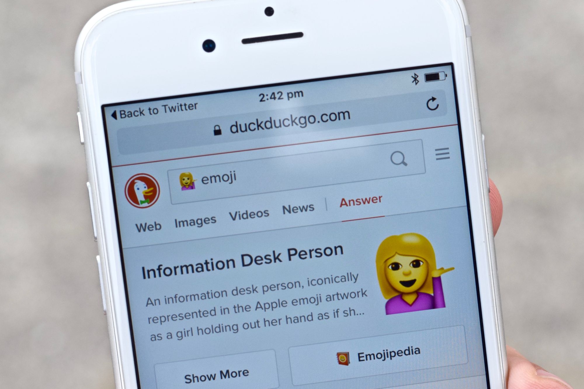 Emojipedia and DuckDuckGo