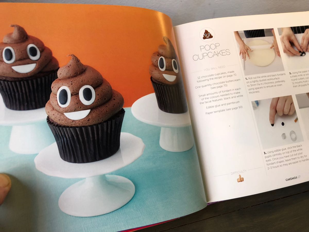 cakemoji-book