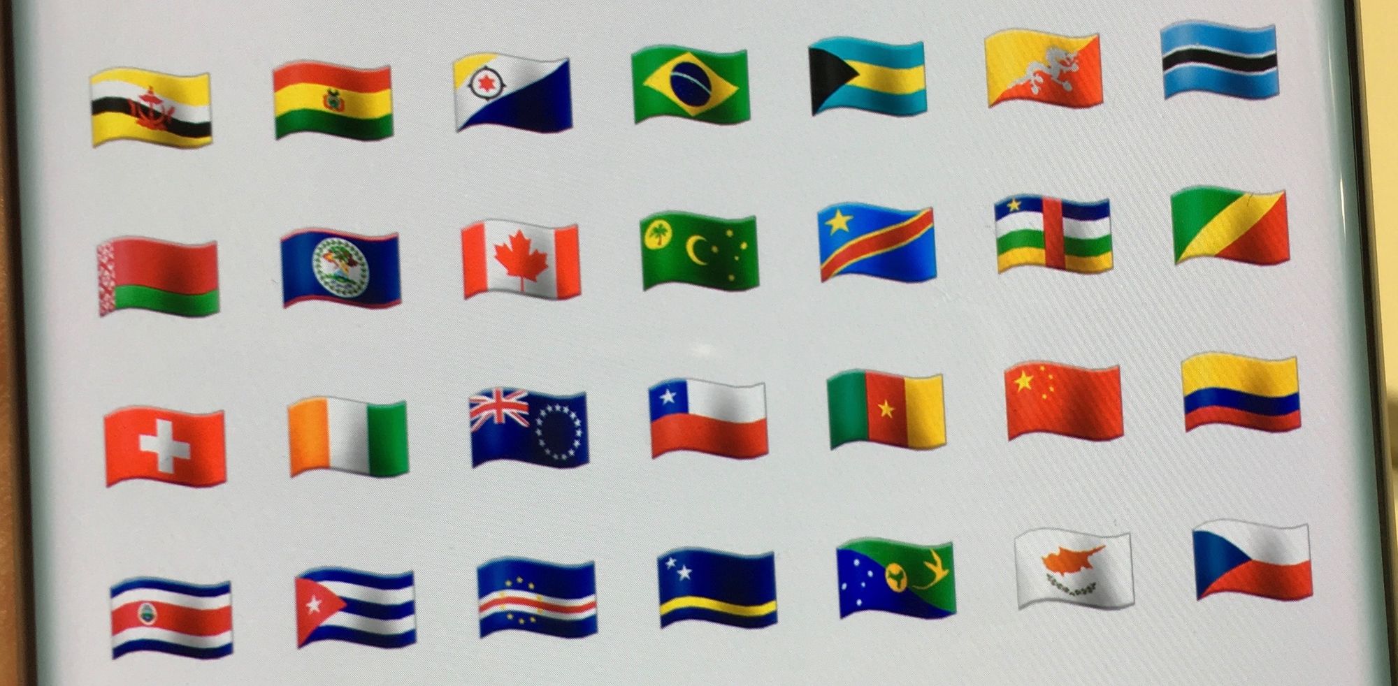 Galaxy Note 7 Brings Flag Emojis