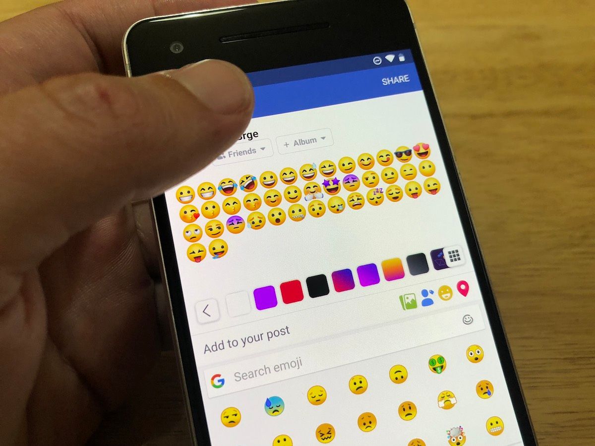 Facebook Testing New Emoji Designs